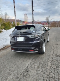 トヨタ ハリアー プレミアム_4WD(CVT_2.0)