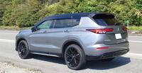 三菱 アウトランダーPHEV ブラックエディション_5人乗り_4WD(2.4)