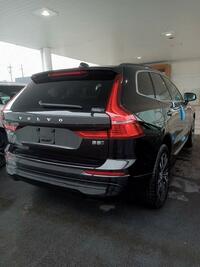 ボルボ XC60 B5 AWD モメンタム_RHD_AWD(AT_2.0)