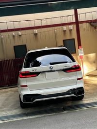 BMW X7 xドライブ40d Mスポーツ_RHD_4WD(AT_3.0)