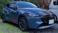 マツダ MAZDA2