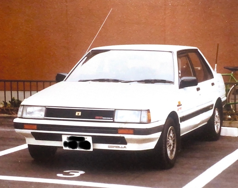 トヨタ カローラ