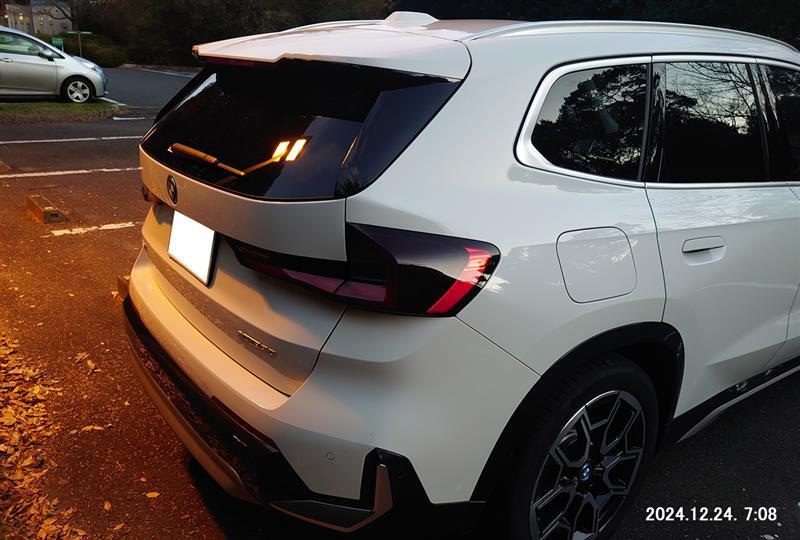 BMW iX1 xドライブ 30 xライン_RHD_4WD