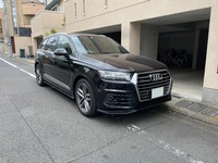 アウディ Q7 2.0 TFSI クワトロ_アダプティブエアサスペンション仕様_RHD_4WD(AT_2.0)