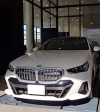 BMW 5シリーズ セダン 523i Mスポーツ_RHD(AT_2.0)
