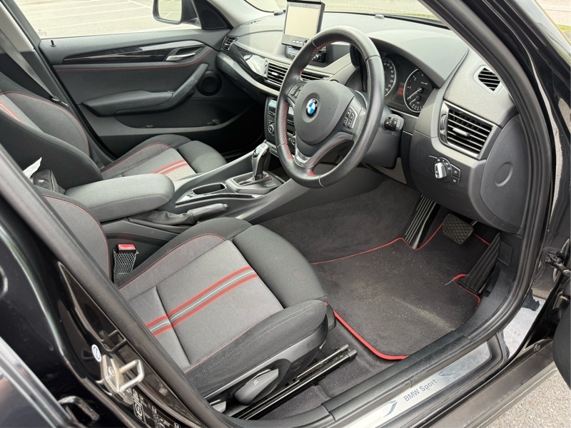 BMW X1 sドライブ 18i スポーツ_RHD(AT_2.0)