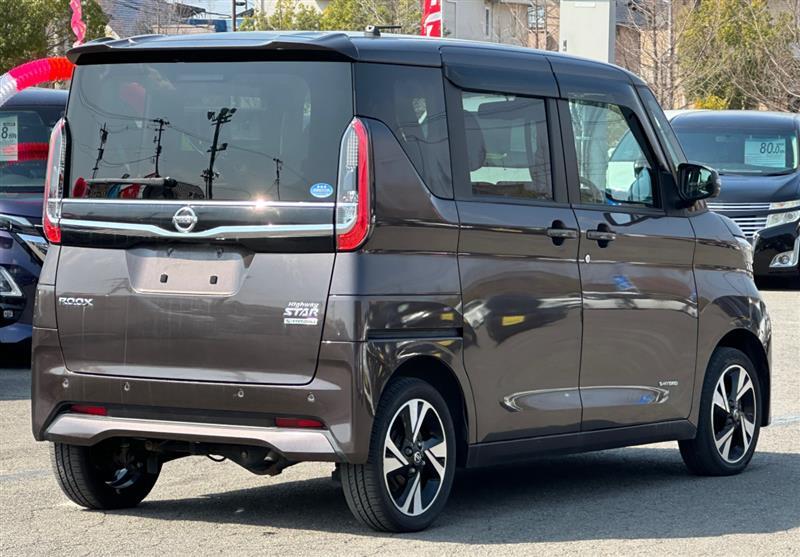 日産 ルークス ハイウェイスターG ターボ プロパイロットエディション_4WD(CVT_0.66)