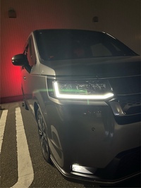 ホンダ ステップワゴンスパーダ e:HEV スパーダ プレミアムライン_7人乗り (CVT_2.0)