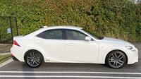 レクサス ISハイブリッド 300h“Fスポーツ”(CVT_2.5)