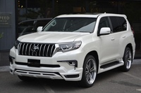 トヨタ ランドクルーザープラド TX“Lパッケージ”_7人乗り_4WD(ECT_2.8)