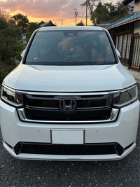 ホンダ ステップワゴンスパーダ e:HEV スパーダ プレミアムライン_7人乗り (CVT_2.0)