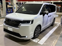 ホンダ ステップワゴンスパーダ e:HEV スパーダ プレミアムライン_7人乗り (CVT_2.0)