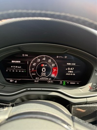 アウディ S4 (セダン) セダン_LHD_4WD(AT_3.0)