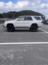 トヨタ ハイラックスサーフ SSR-X_4WD(AT_2.7)