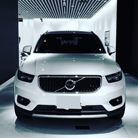 ボルボ XC40 T4 モメンタム _RHD(AT_2.0)