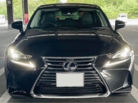 レクサス ISハイブリッド 300h“バージョンL”(CVT_2.5)