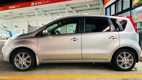 日産 ノート 15X(CVT_1.5)
