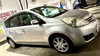 日産 ノート 15X(CVT_1.5)