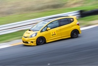ホンダ フィット RS(MT_1.5)
