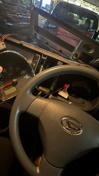 ダイハツ ハイゼットカーゴ クルーズ“リミテッド”_4WD(MT_0.66)