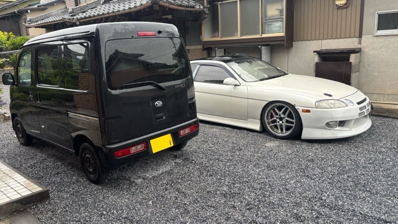 ダイハツ ハイゼットカーゴ クルーズ“リミテッド”_4WD(MT_0.66)