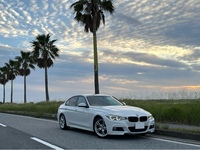 BMW 3シリーズ セダン