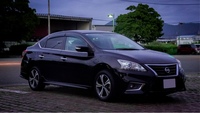 日産 シルフィ Sツーリング(CVT_1.8)