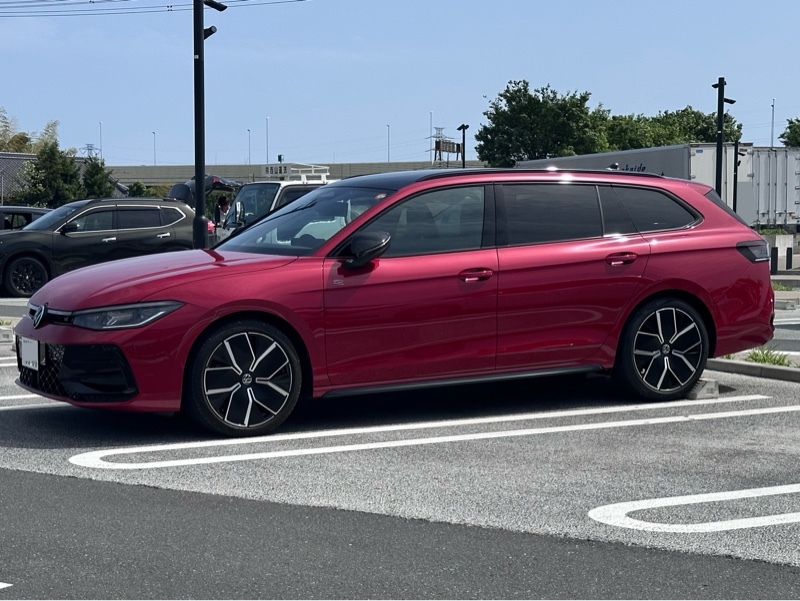 フォルクスワーゲン パサート ワゴン TDI 4モーション Rライン_RHD_4WD(DSG_2.0)