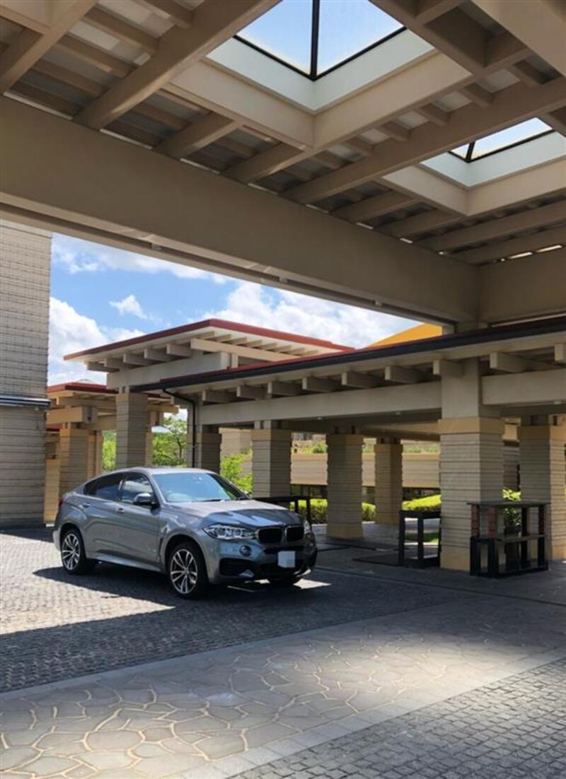 BMW X6 xドライブ35i Mスポーツ_RHD_4WD(AT_3.0)