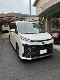 トヨタ ヴォクシー S-Z_7人乗り(CVT_2.0)