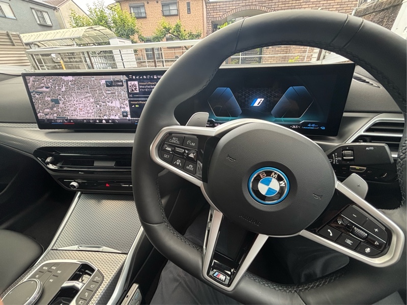BMW 3シリーズ プラグインハイブリッド 330e Mスポーツ_RHD (AT 2.0)