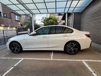 BMW 3シリーズ プラグインハイブリッド 330e Mスポーツ_RHD (AT 2.0)