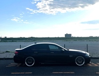 BMW 5シリーズ セダン 535i Mスポーツ_LHD(AT_3.0)