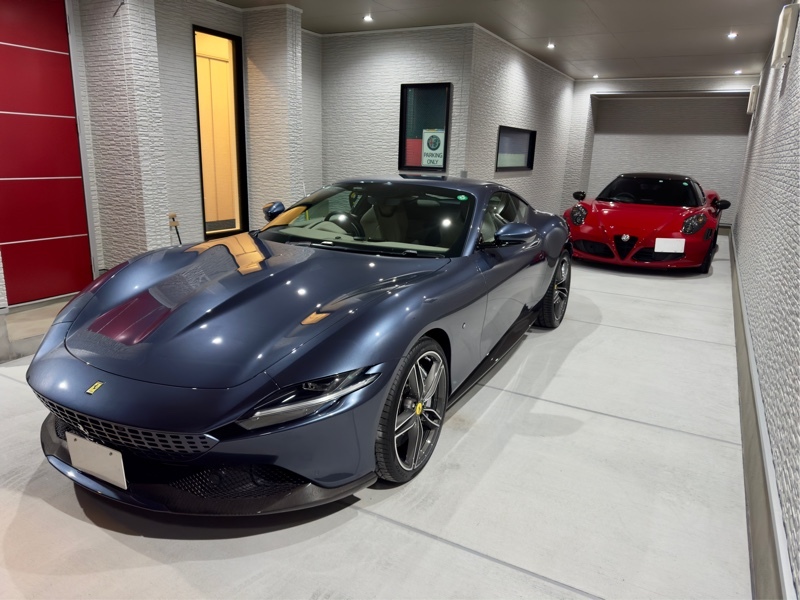 フェラーリ ローマ ローマ_RHD(F1DCT_3.9)