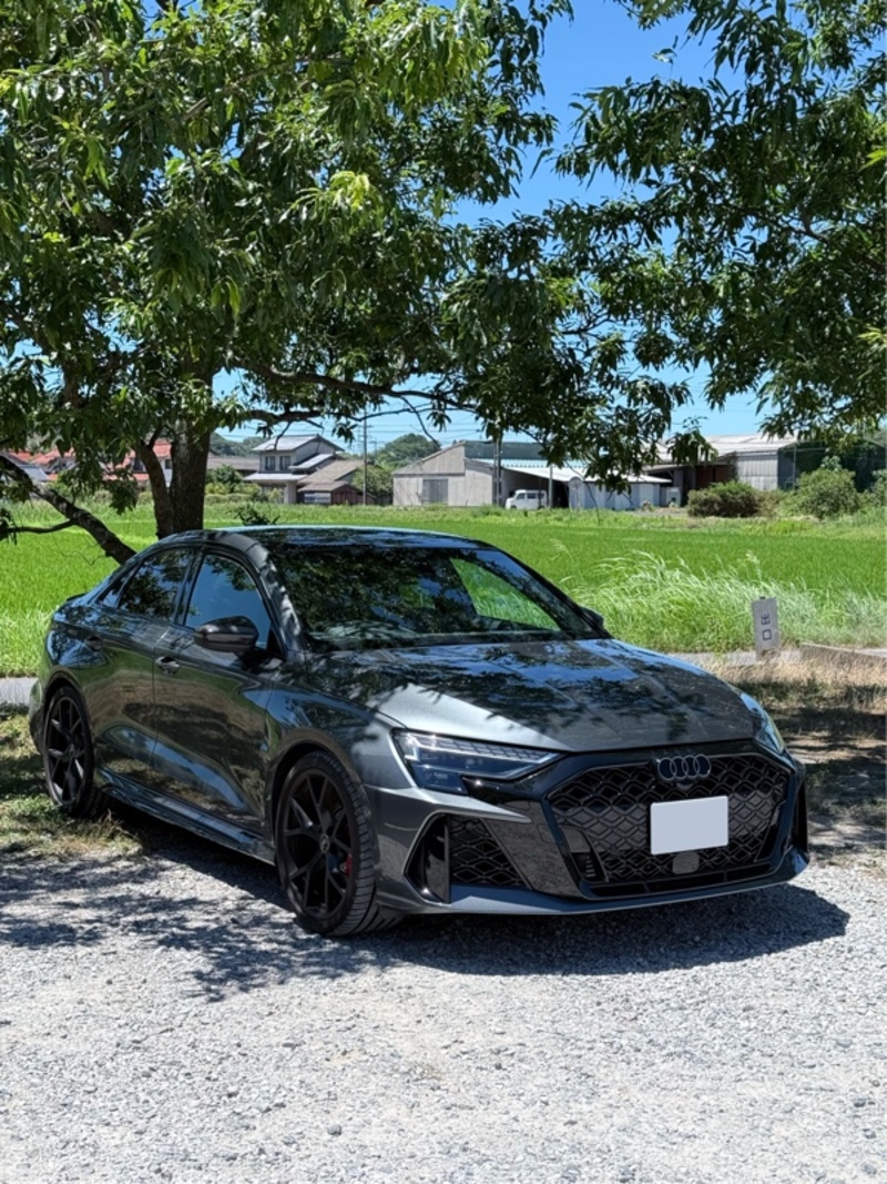 アウディ RS3 （セダン） RS3 セダン_RHD_4WD(AT_2.5)