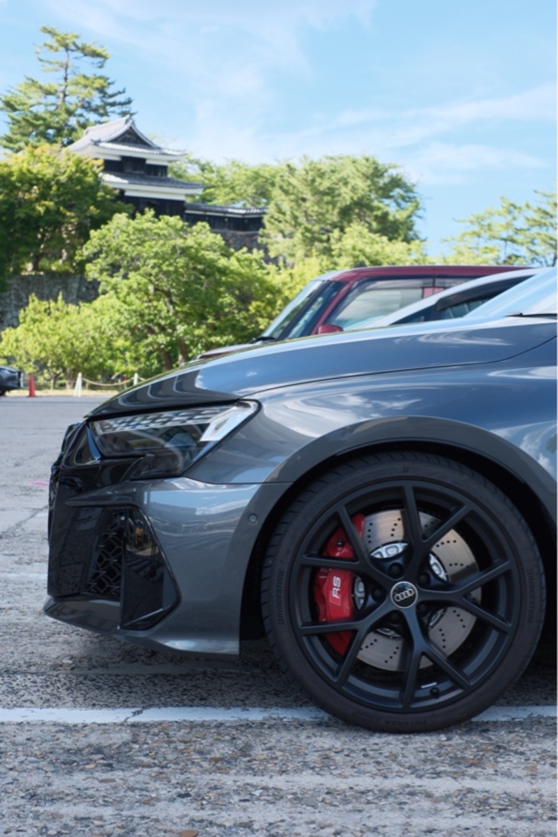 アウディ RS3 （セダン） RS3 セダン_RHD_4WD(AT_2.5)