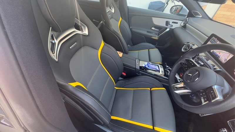 メルセデスAMG CLAクラス CLA45 S 4マチック＋_RHD_4WD(DCT_2.0)【MP202402】
