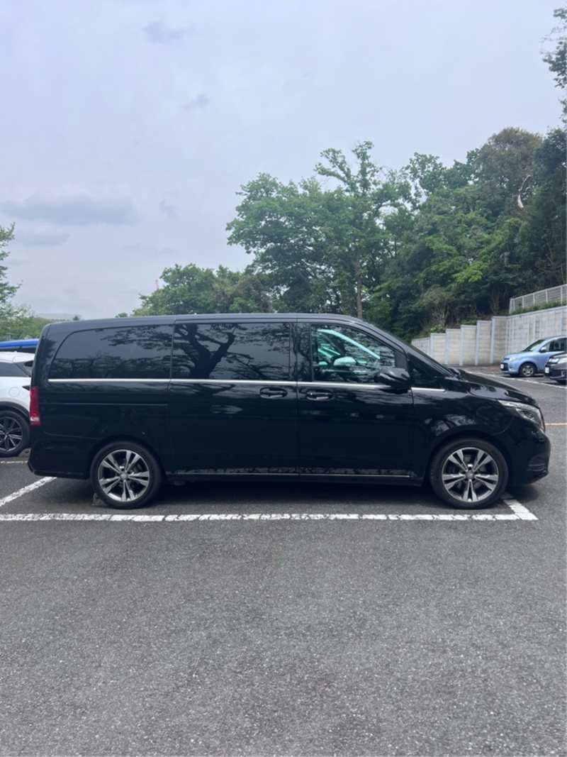 メルセデス・ベンツ Vクラス V220d アバンギャルド ロング_RHD(AT_2.2)