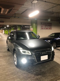 アウディ Q5 2.0 TFSI クワトロ Sライン_RHD_4WD(AT_2.0)