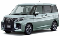 三菱 デリカD:2ハイブリッド カスタム ハイブリッド MV 全方位カメラ付ナビパッケージ_4WD(CVT_1.2)