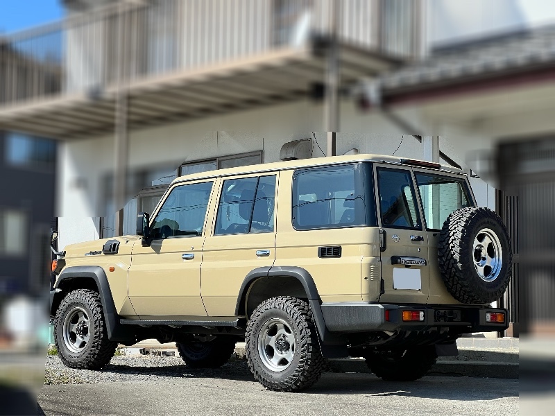 トヨタ ランドクルーザー70 AX_4WD(AT_2.8)