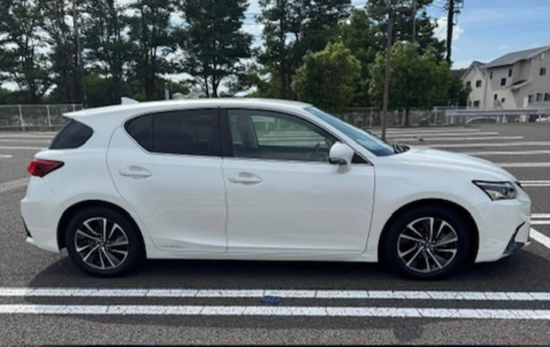 レクサス CT 200h“バージョンC”(CVT_1.8)