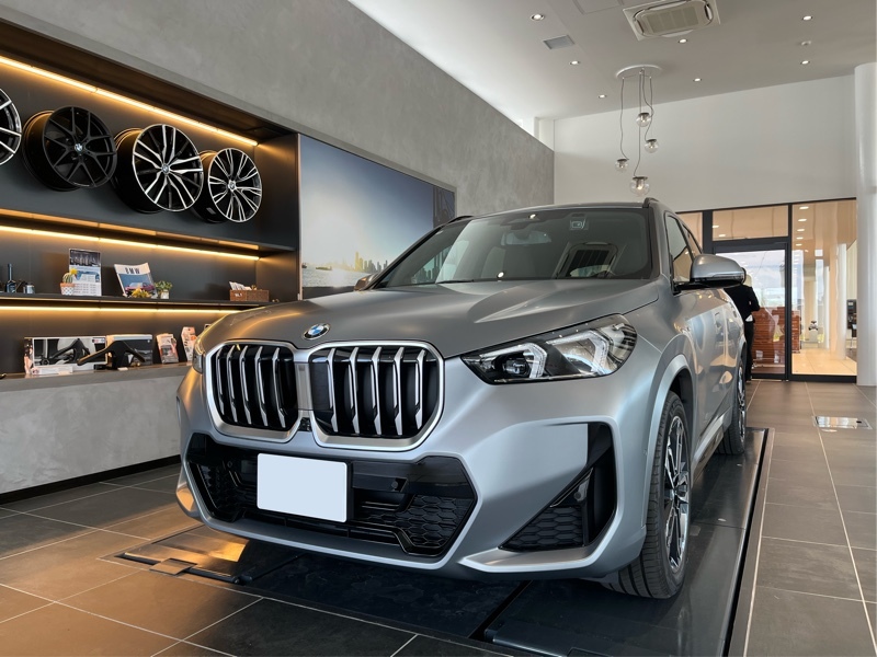 BMW X1 xドライブ 20d Mスポーツ_RHD_4WD(DCT_2.0)