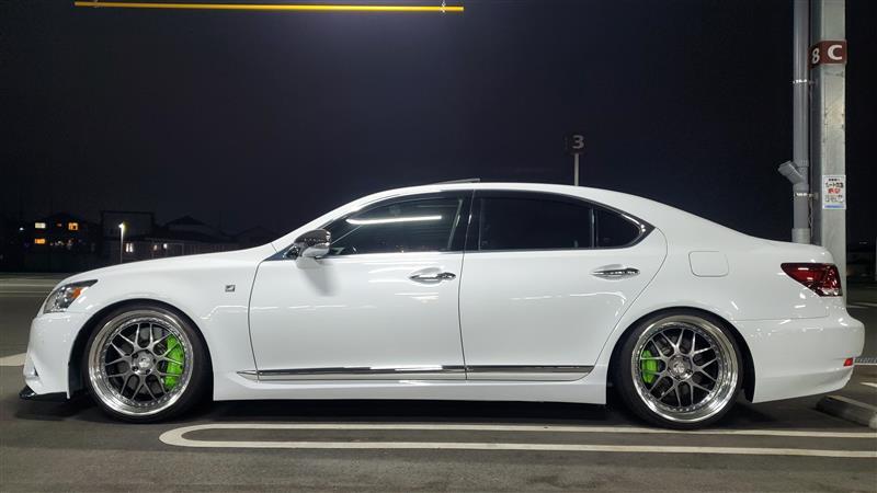 レクサス LS 460“Fスポーツ”_5人乗り(ECT_4.6)