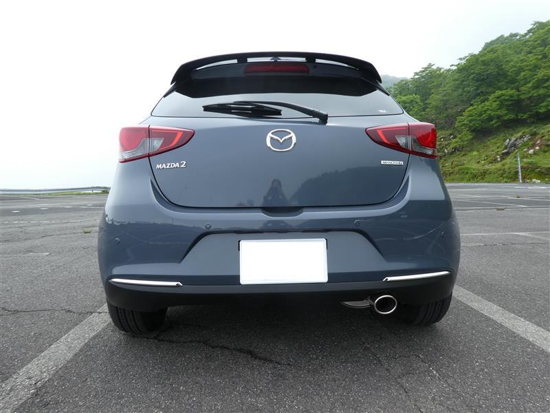 マツダ MAZDA2
