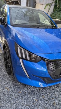プジョー 208 GT_RHD(EAT_1.2)