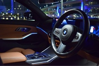BMW 3シリーズ セダン 320d xドライブ Mスポーツ_RHD_4WD(AT_2.0)