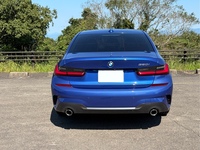 BMW 3シリーズ セダン 320i Mスポーツ_RHD(AT_2.0)