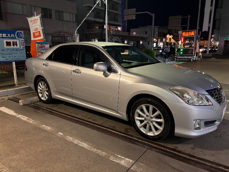 トヨタ クラウンロイヤル ロイヤルサルーン(AT_3.0)