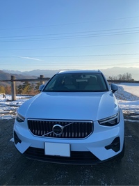 ボルボ XC40 アルティメット B4 AWD_RHD_AWD(DCT_2.0)